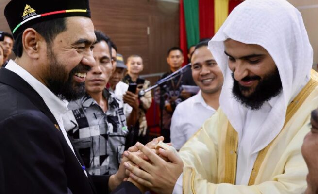 Mualem Sebut Arab Saudi Tertarik Investasi di Sektor CPO dan Energi