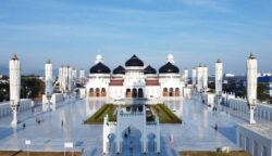Antara Syariat Islam, Modernisasi, dan Tantangan Transisi Politik RPJMA