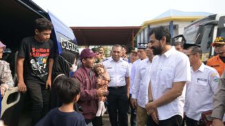 gubernur aceh muzakir mnaf