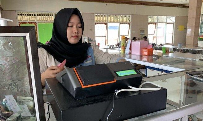 Pemko Banda Aceh Optimalkan PAD dengan Pasang Tapping Box di Wajib Pajak