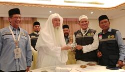 Wagub Aceh Hadiri Pembagian Dana Wakaf Habib Bugak di Makkah