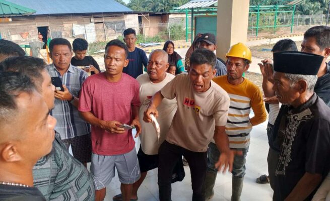 Warga Subulussalam Geruduk PT MSB II, Sungai Lae Rikit Diduga Tercemar Limbah Sawit