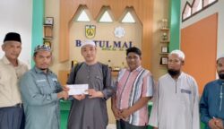 Baitul Mal Banda Aceh Santuni Mualaf Keturunan Jepang–Cina yang Belajar di Pesantren
