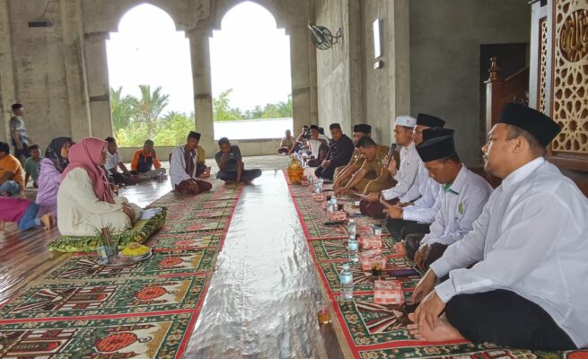 Wanita Asal Sumut Masuk Islam di Abdya, Disaksikan Tokoh Agama dan Masyarakat