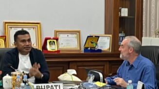 Jejak Po Adam di Logo Salem, Bupati Abdya dan Peneliti AS Prof Feener Bahas Sejarah Aceh–Amerika