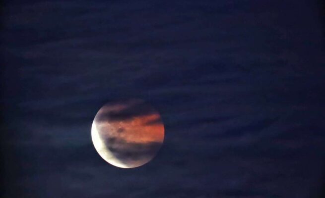 Gerhana Bulan Total Sambangi Langit Aceh 7–8 September 2025