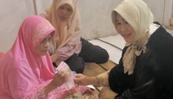 Baitul Mal Banda Aceh Salurkan Zakat Fakir Uzur dan Lansia, 679 Mustahik Terima Dana Tunai
