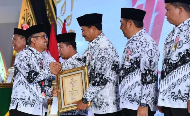 Guru Muda Berprestasi Kini Bisa Jadi Kepala Sekolah, Bukan Lagi Berdasarkan Senioritas