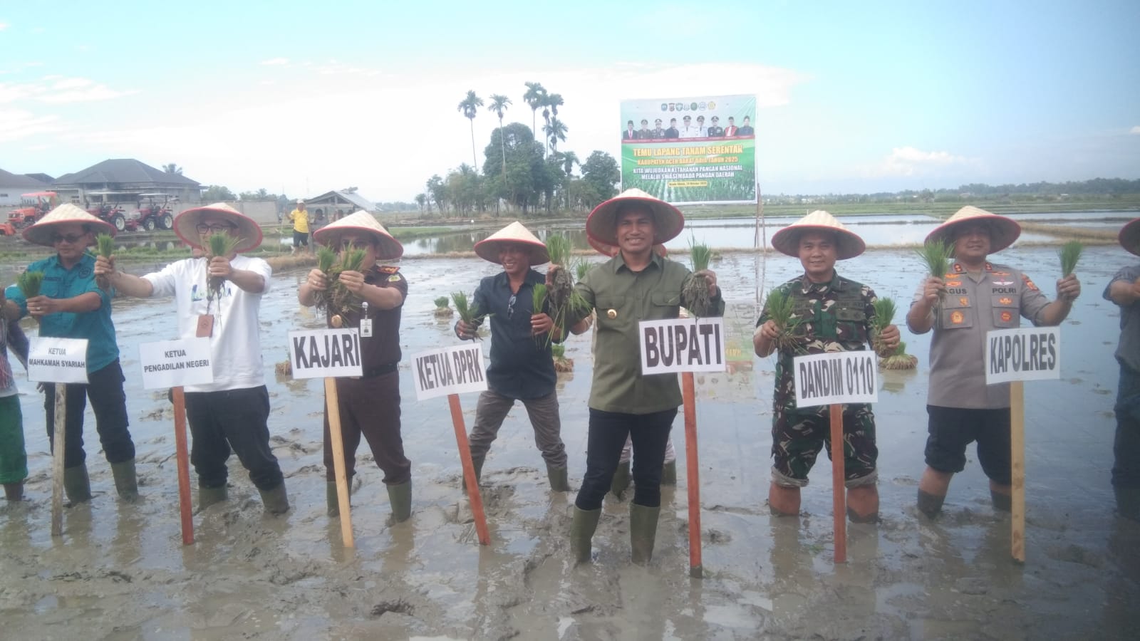 Bupati Safaruddin Ajak Petani Mantapkan Ketahanan Pangan Lewat Tanam Serentak