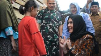Wamen Kependudukan Tinjau Stunting di Aceh Besar, Soroti Sanitasi dan Gizi Ibu Hamil