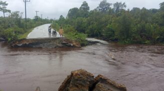 Banjir dan Longsor Lumpuhkan Akses di Aceh Selatan, Abu Heri Minta Pemkab Lakukan Respons Cepat
