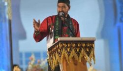 Unimal Anugerahkan Gelar Alumni Kehormatan kepada Gubernur Aceh Muzakir Manaf
