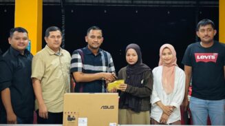 Anggota DPR RI Jamaluddin Idham Bantu Biaya Kuliah Adik Korban Pembunuhan Sibolga