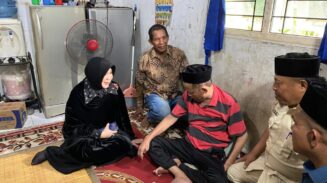 650 Fakir Uzur dan Lansia Miskin Terima Bantuan Tunai dari Baitul Mal Banda Aceh