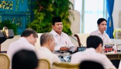 Soal Status Bencana Nasional, Prabowo: Penanganan di Sumatra Aman Terkendali