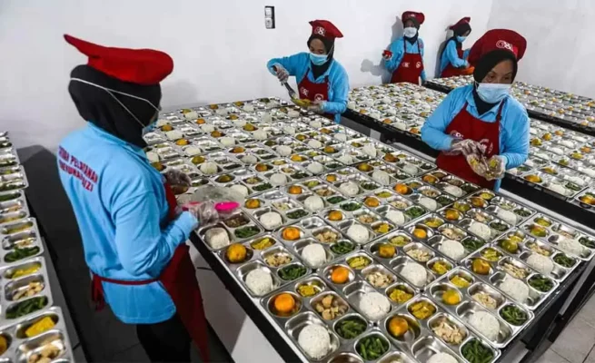 Pemerintah Siapkan Rp335 Triliun untuk Program Makan Bergizi Gratis 2026