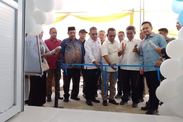 Dapur MBG Alue Dama Resmi Dibuka, Petani dan Nelayan Lokal Jadi Prioritas