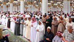 Tarawih Ramadan 2026 di Masjidil Haram dan Nabawi Dilaksanakan 10 Rakaat