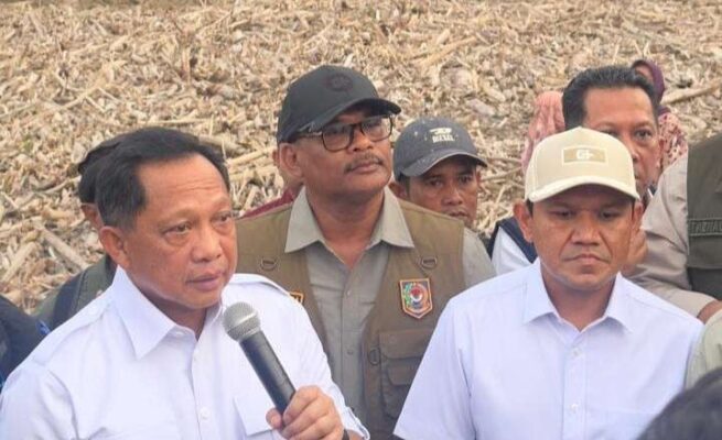 Prabowo Bentuk Satgas Nasional Pascabencana, Posko Induk Beroperasi di Banda Aceh